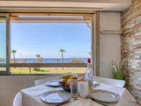 Apartment Les Marines d'Aryana by Interhome
